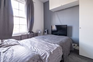 Bedroom- click for photo gallery